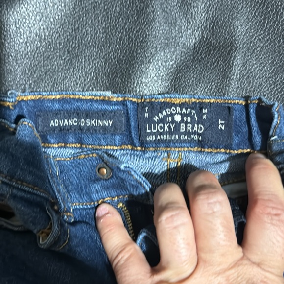 EUC- Size 2T Lucky Brand Jeans - Picture 5 of 5